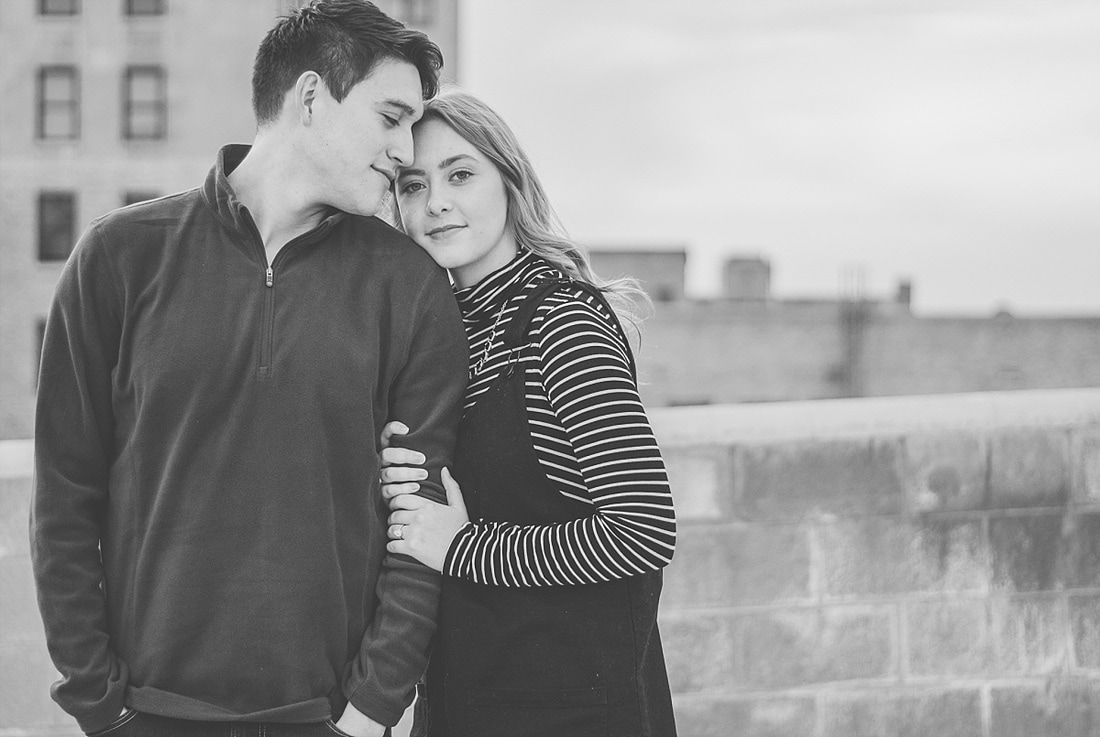 ﻿  Salt Lake Rooftop Engagements | SLC Engagement Photographer | T + M